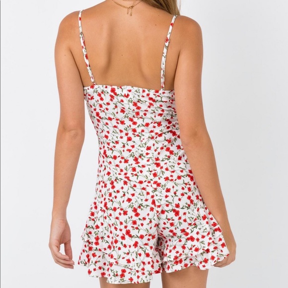 Princess Polly Rose Romper - Picture 3 of 5